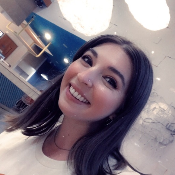 Meet your Posher, Rayn - Picture 8 of 16